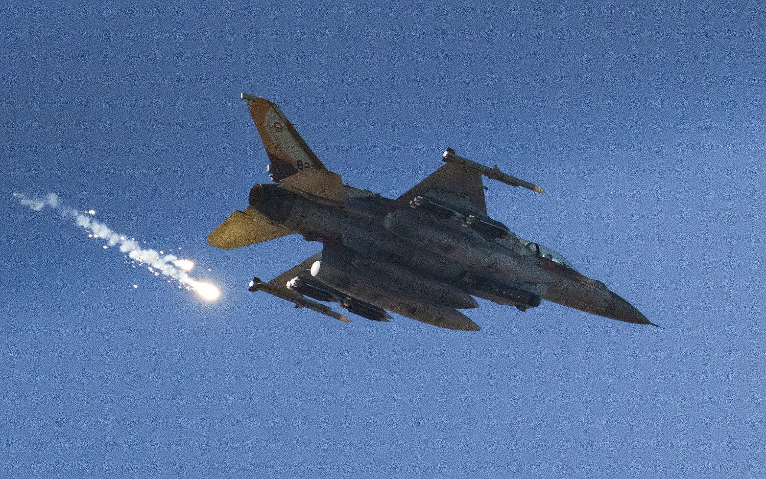 Israel carries out strikes on targets in Syria
